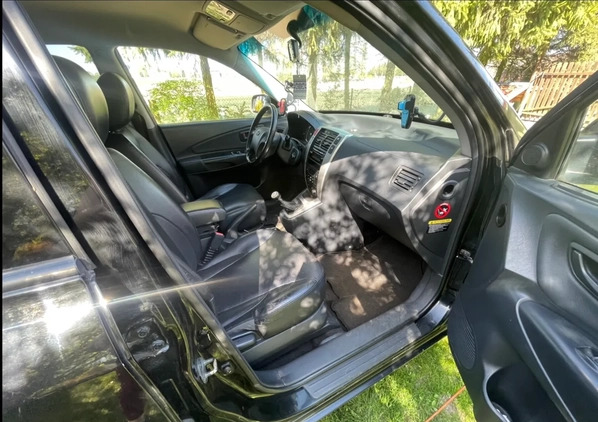 Hyundai Tucson cena 21000 przebieg: 236566, rok produkcji 2007 z Koniecpol małe 29